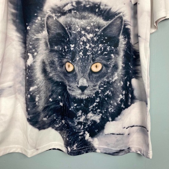 𝅺bian Yi Long Snow Cat All Over Print Crew Neck Tee Shirt Size 3XL Runs Small - Picture 2 of 11